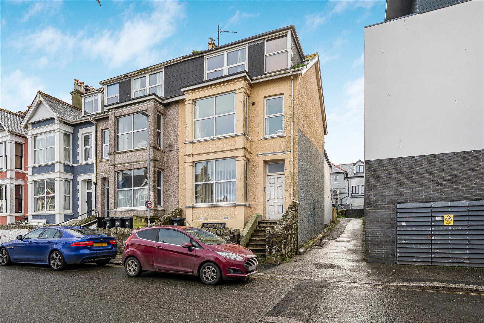 3 Trebarwith Crescent, Newquay photo - 1